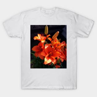 Lillies 2 T-Shirt